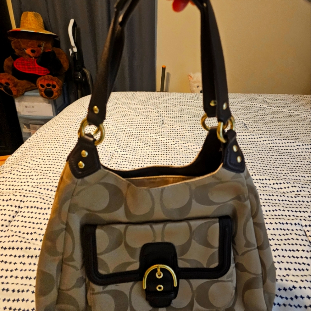 Coach gold signature c triple compartment soho hobo bag With  brown leather rare - Picture 11 of 16
